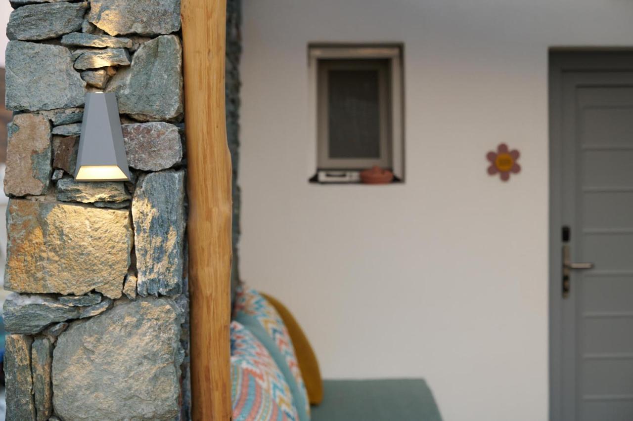 Mantellina Suites Kanala Exterior photo